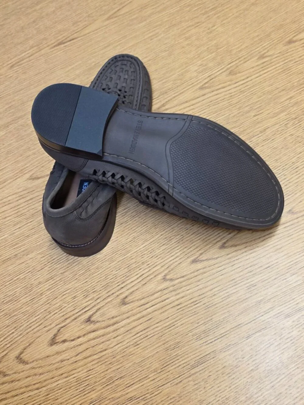 Like New Steve Madden Gaetano Brown Woven Leather Loafers Men’s 9M Slip-On